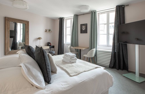 Beaune City Centre Apartment | La Petite Fugue
