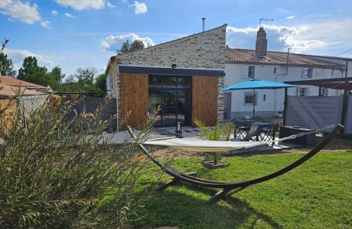 Chavagnes-en-Paillers House | La Petite Grange