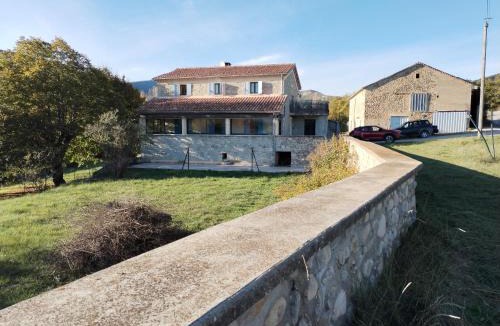 Serres House | La petite Ginette