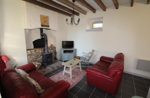 Larchamp House | La Petite Jeusseliniere