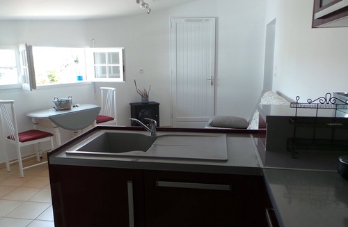 Lege House | La petite Logne - accommodation with swimming pool