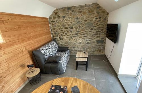 Hillion House | La petite longère