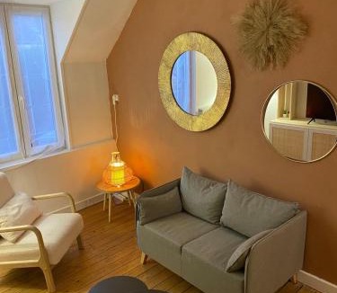 Le Vaudreuil Apartment | La Petite Luce