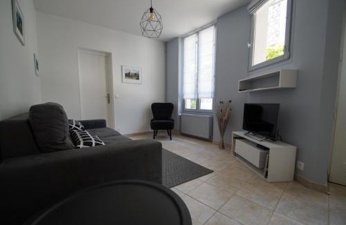 Moret-sur-Loing House | La Petite Madame
