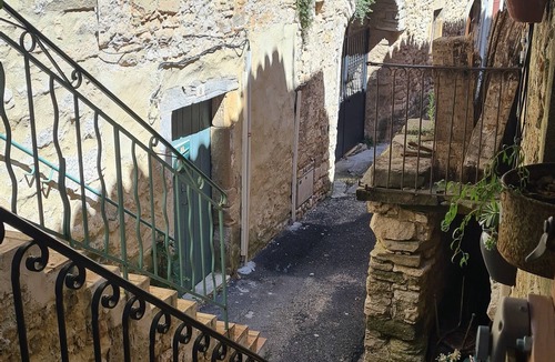 Castelnau-Valence House | La Petite Maison 1766