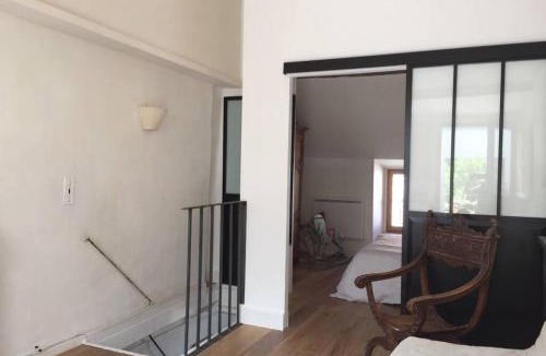 Flavigny-sur-Ozerain House | La petite maison médiévale de Melanie