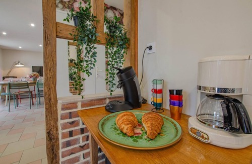 Lusigny-sur-Barse House | La Petite Maison Dans Lusigny