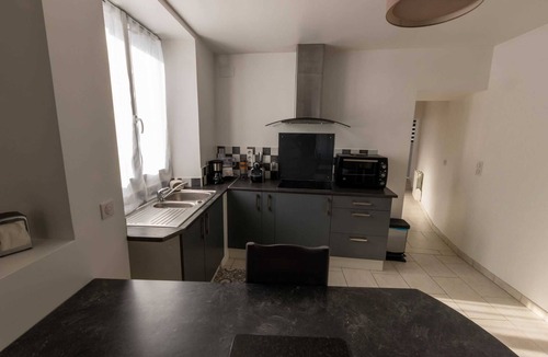 Conde-sur-Marne House | La Petite Maison - Condé-sur-marne