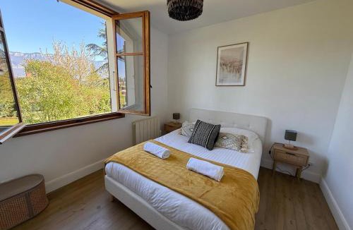 Le Bourget-du-Lac Villa | La petite maison dans la prairie