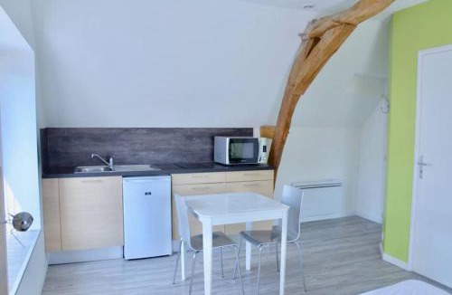 Avoine Apartment | La petite maison appartement 2