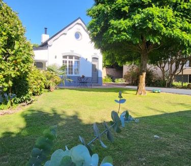 Rosendael House | La petite maison blanche