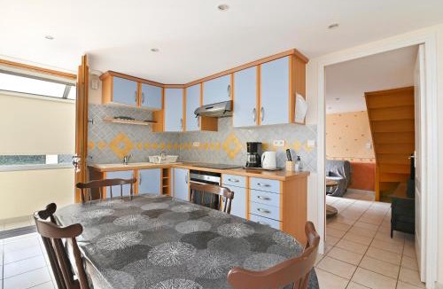 Blanzy House | La Petite Maison Blanzy