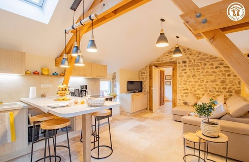 Buffieres House | La Petite Maison - BUFFIERES