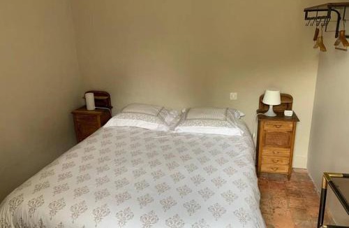 Chenille-Change House | LA PETITE MAISON de Chenillé Changé