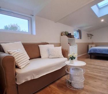 Lamballe Apartment | La petite maison dans la prairie