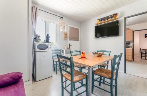 Gaujac House | La Petite Maison dans la Vigne