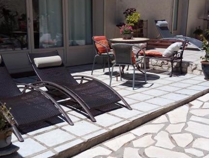 Sigean Bed & Breakfast | La petite maison dans les pins
