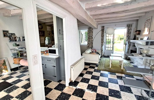 Cuzion House | La petite Maison de Cuzion