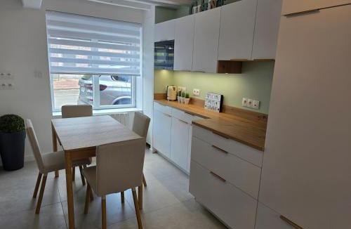 Roncq House | La petite maison de Roncq proche Lille