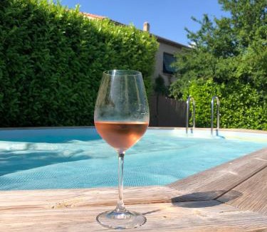 Gras House | La petite maison en pierres