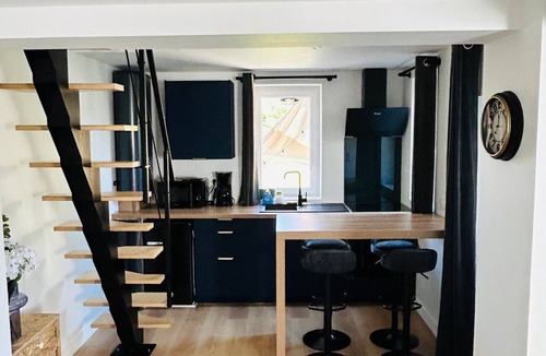 Loeuilly House | La Petite Maison