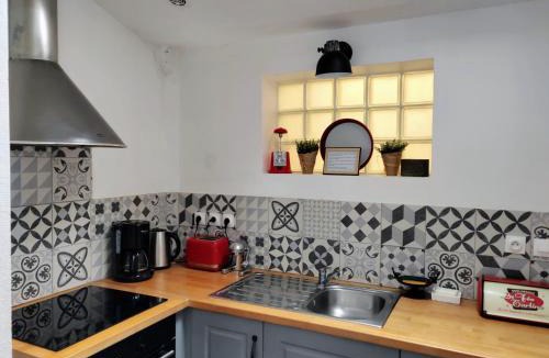 Beauvais Apartment | LA PETITE MAISON