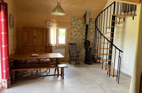 Champagney House | La petite maison