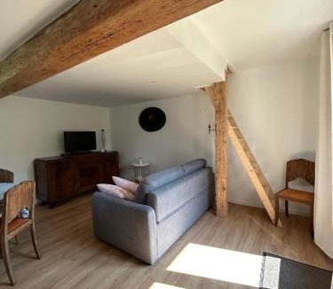 Silly-en-Gouffern House | La petite maison