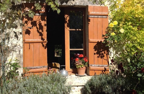 Nontron House | La Petite Maison