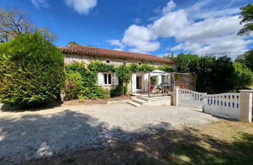 Ronsenac House | La petite Maison