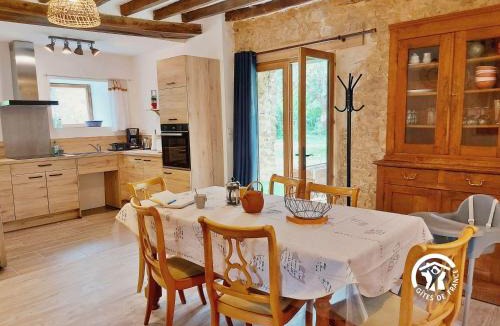 Vaiges House | La Petite Maison