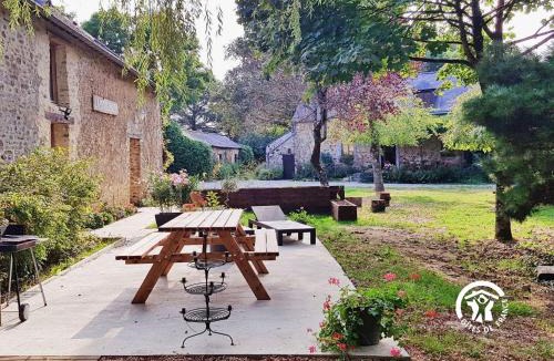 Vaiges House | La Petite Maison