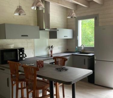 Chateau-Verdun House | La Petite Maison-Les logis d'Agaliaure