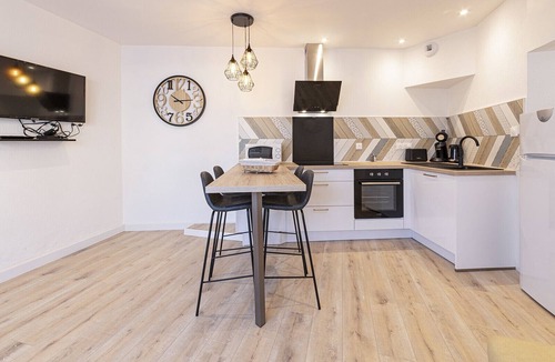 Deux Croix-Banchais House | La petite maison pasteur