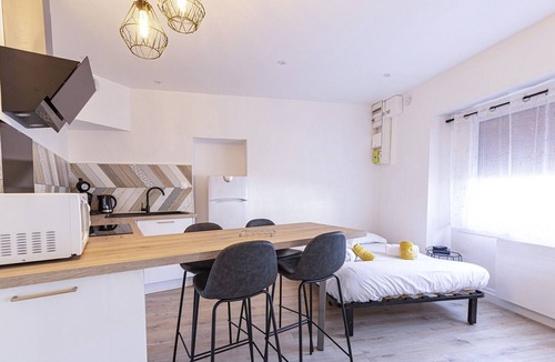 Deux Croix-Banchais House | La petite maison pasteur