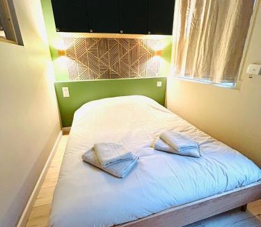 Valenciennes Apartment | La Petite Rhonelle - Studio en hypercentre