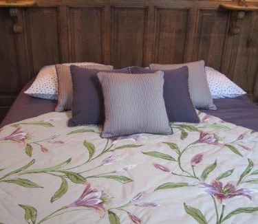 Nouans-les-Fontaines Bed & Breakfast | La Petite Richerie
