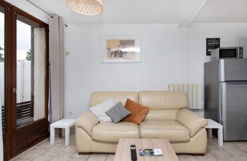 Brionne Apartment | La Petite Terrasse - Appartement spacieux