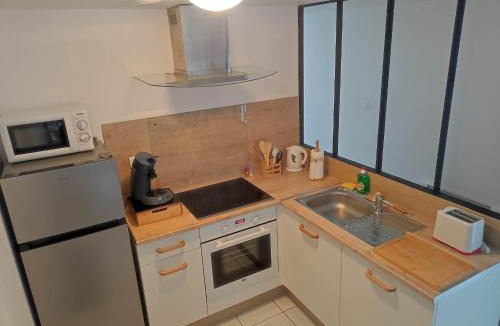 Desvres House | La petite trapue