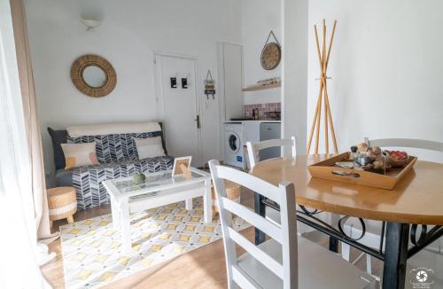 Premilhat House | La Petite Vernoelle