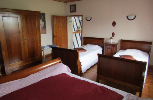 Saint-Pierre-le-Vieux Bed & Breakfast | La Piaule