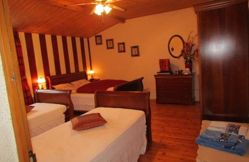 Saint-Pierre-le-Vieux Bed & Breakfast | La Piaule