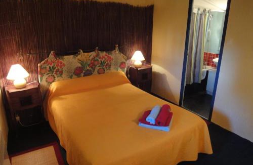 Courry Bed & Breakfast | La Picholine chambre Marjolaine