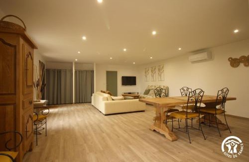 Pujaudran House | La Picholine de Lartus