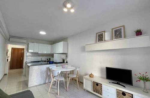 La Pineda Apartment | LA PINEDA HOLIDAY APARTMENT