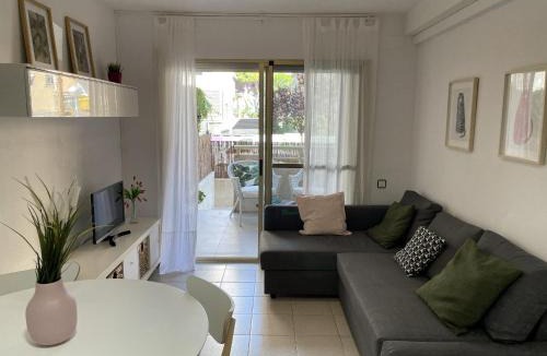 La Pineda Apartment | La Pineda Holiday Apartment by PriorityVillas