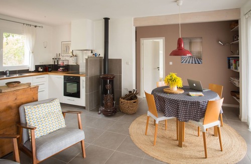 Babeau-Bouldoux House | La Pineda, with lovely views over the vineyards of St Chinian