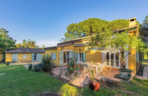 Beziers Villa | La Pinède: Character house in the vineyards