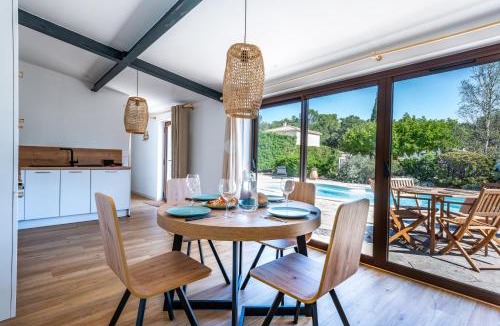 Suze-la-Rousse Villa | La Piscine