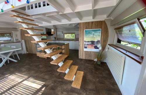 Theix-Noyalo House | La piscine